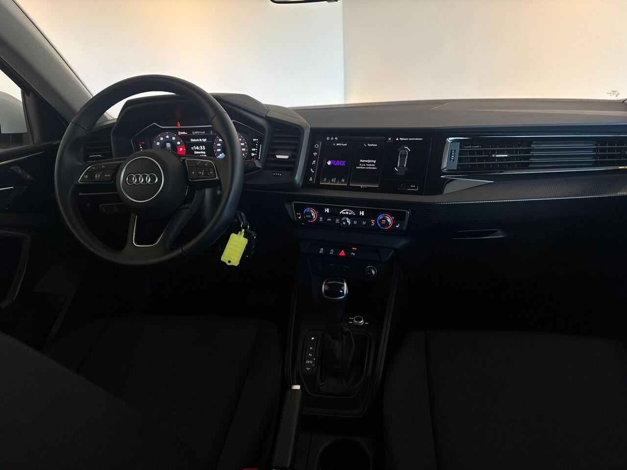 Audi A1 Sportback 30 TFSI S edition