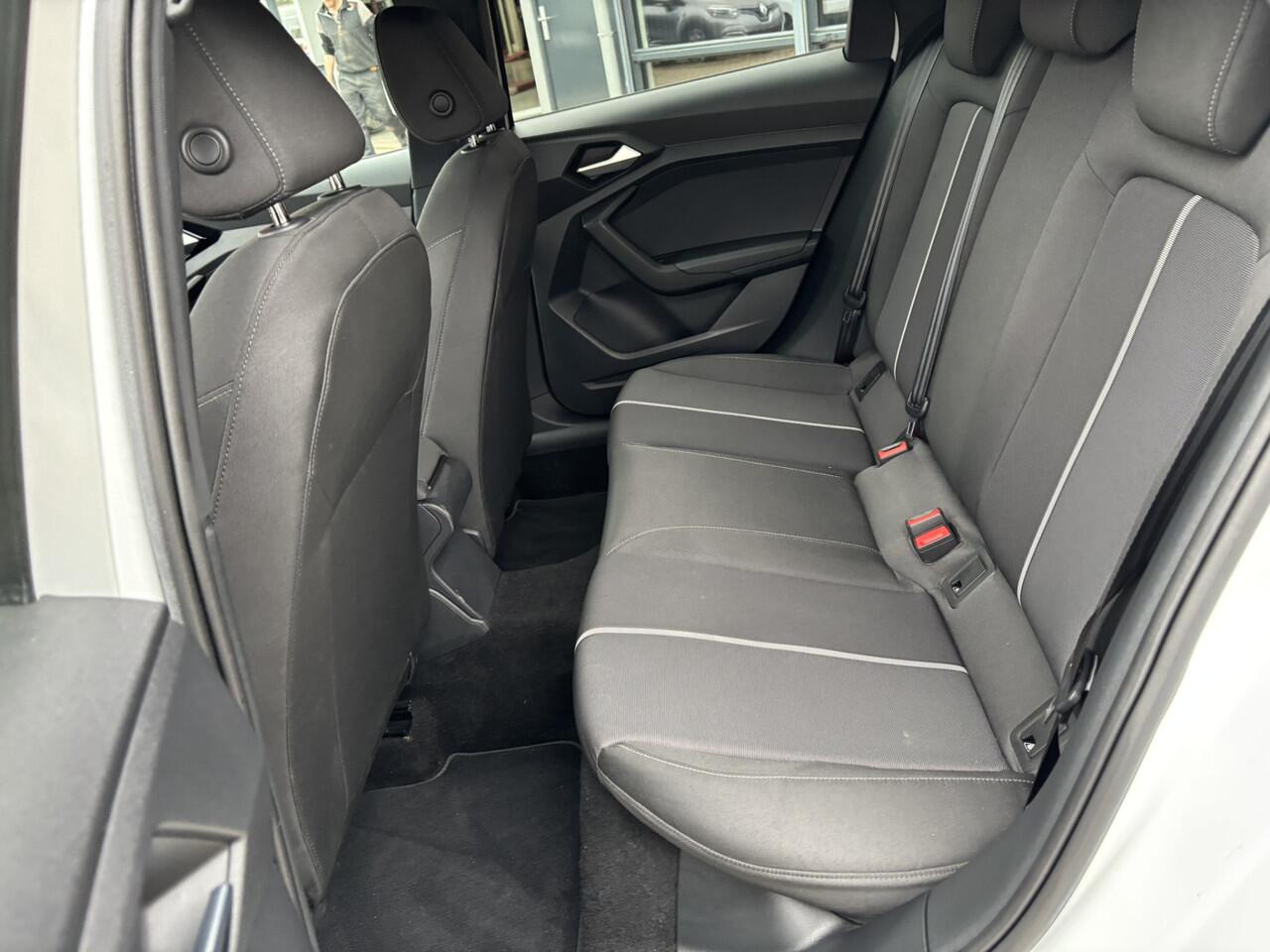 Audi A1 Sportback 25 TFSI Pro Line / Airco / Draadloos Applecarplay/Androidauto / Digital Cockpit /
