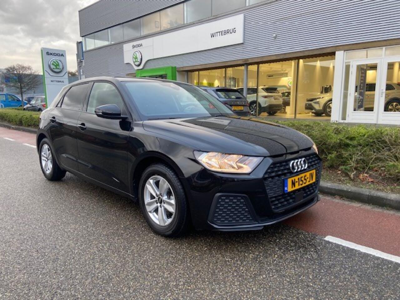 Audi A1 Sportback 25 TFSI Pro Line / app connect / Airco / lm velgen