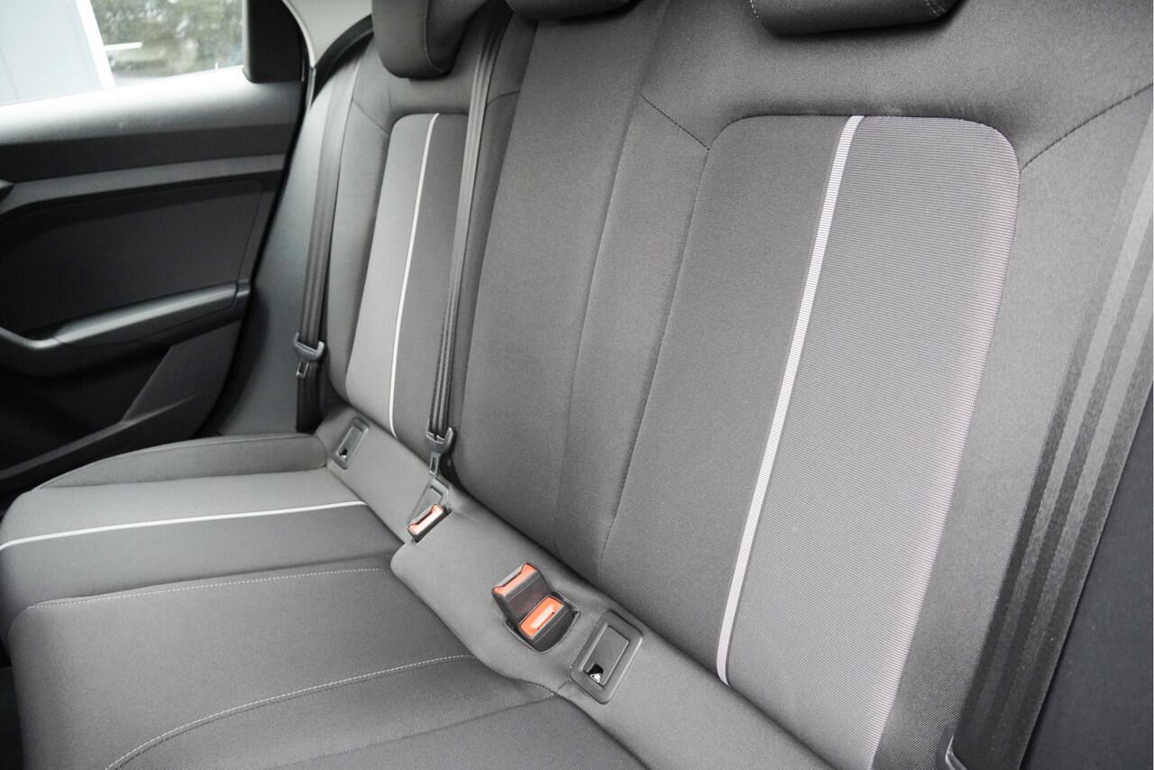 Audi A1 Sportback 25 TFSI 5drs Pro Line BJ2020 Lmv 15" | App-Connect | Virtual cockpit | Airco | Cruise control | Getint glas