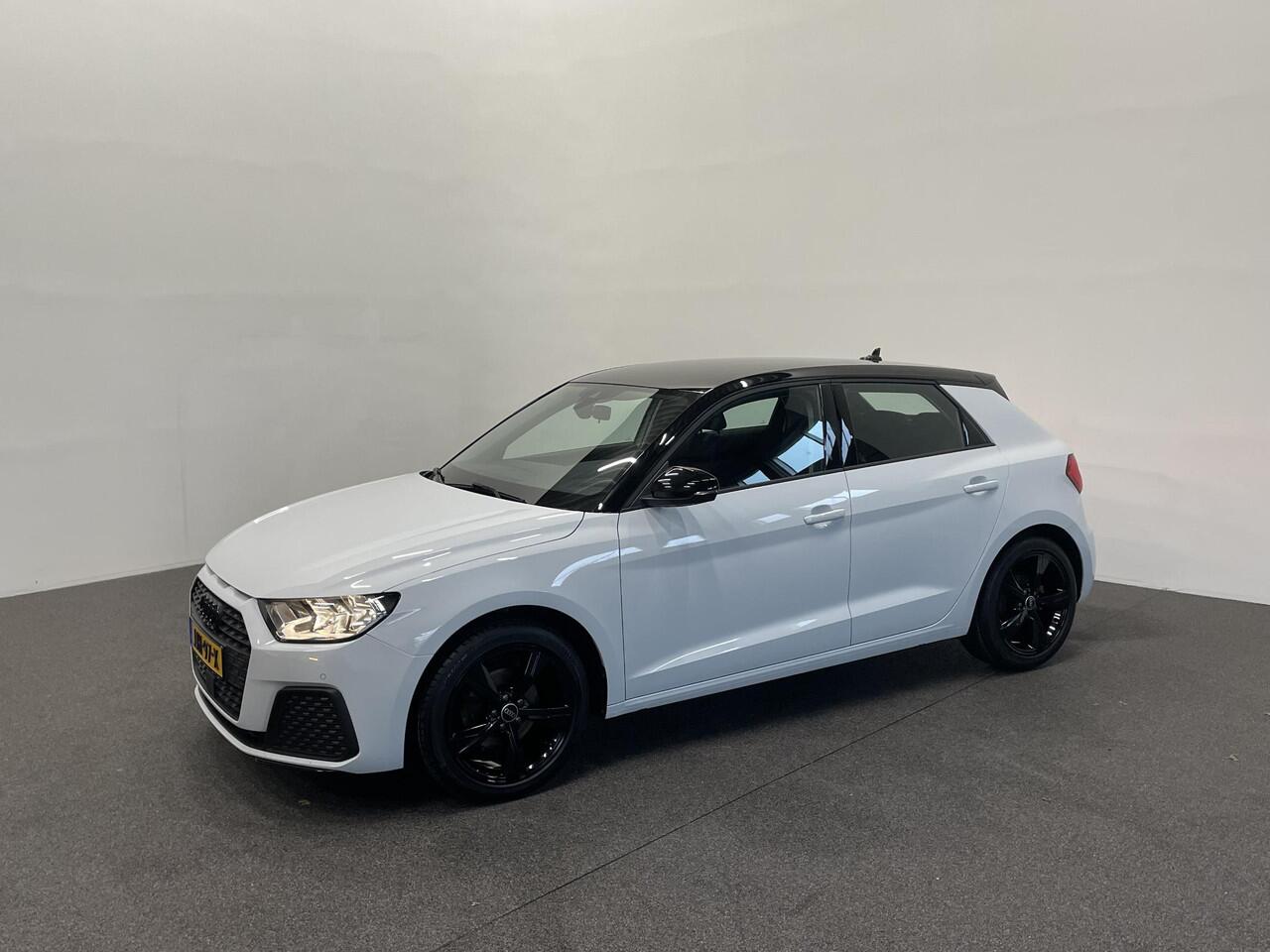 Audi A1 Sportback 30 TFSI 110 pk S-tronic Navigatie Apple Carplay/ Android Auto Parkeersensoren Cruise Control Virtual Cockpit Climate Control Lichtmetalen velgen