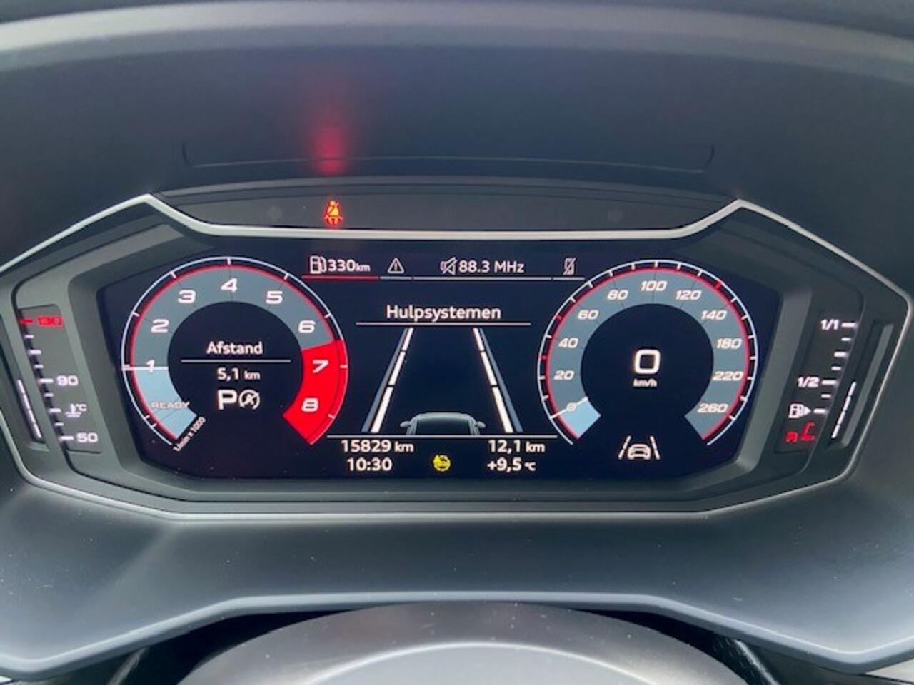 Audi A1 Sportback 25 TFSI Epic / APP.Connect / 17"LMV / Zwart Dak