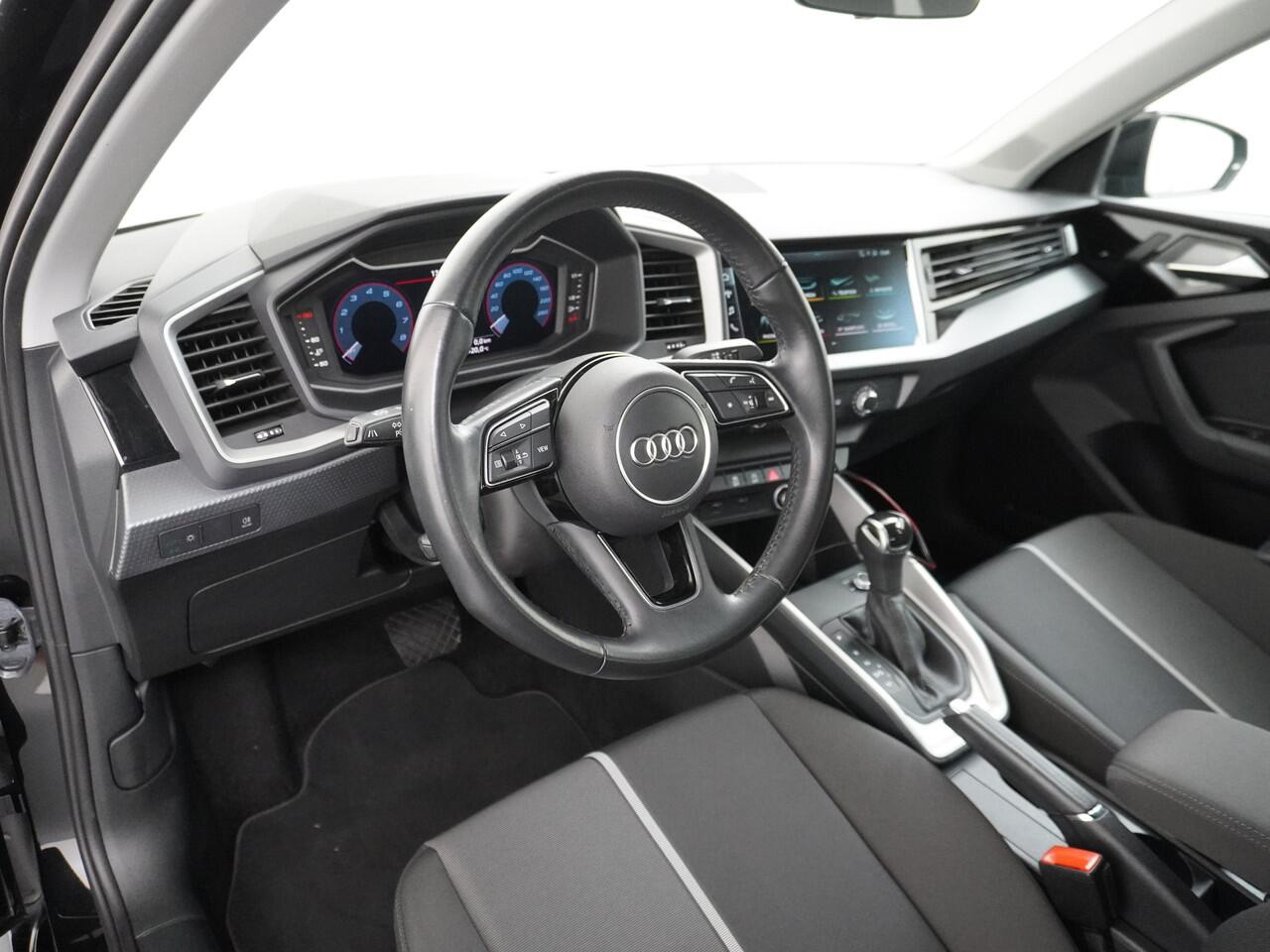 Audi A1 Sportback 30TFSI 116PK Virtual Cockpit Apple Carplay Android Auto Navi Airco Cruise Control Pro Line Bluetooth Isofix Rijstrooksensor Origineel Nederlandse Auto