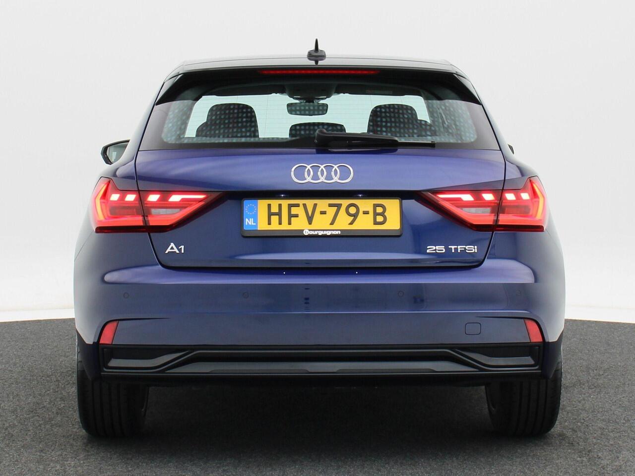 Audi A1 Sportback Advanced edition 25 TFSi Advanced edition | Cruise Control | Carplay | Climate Control | LED | Parkeersensoren | 17 Inch | 5.702 Km!!