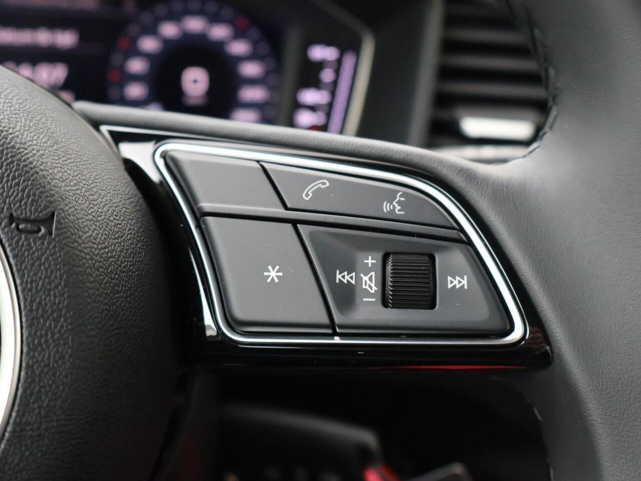 Audi A1 Sportback Advanced edition (A02) 25 TFSI 70 kW / 95 pk Spor