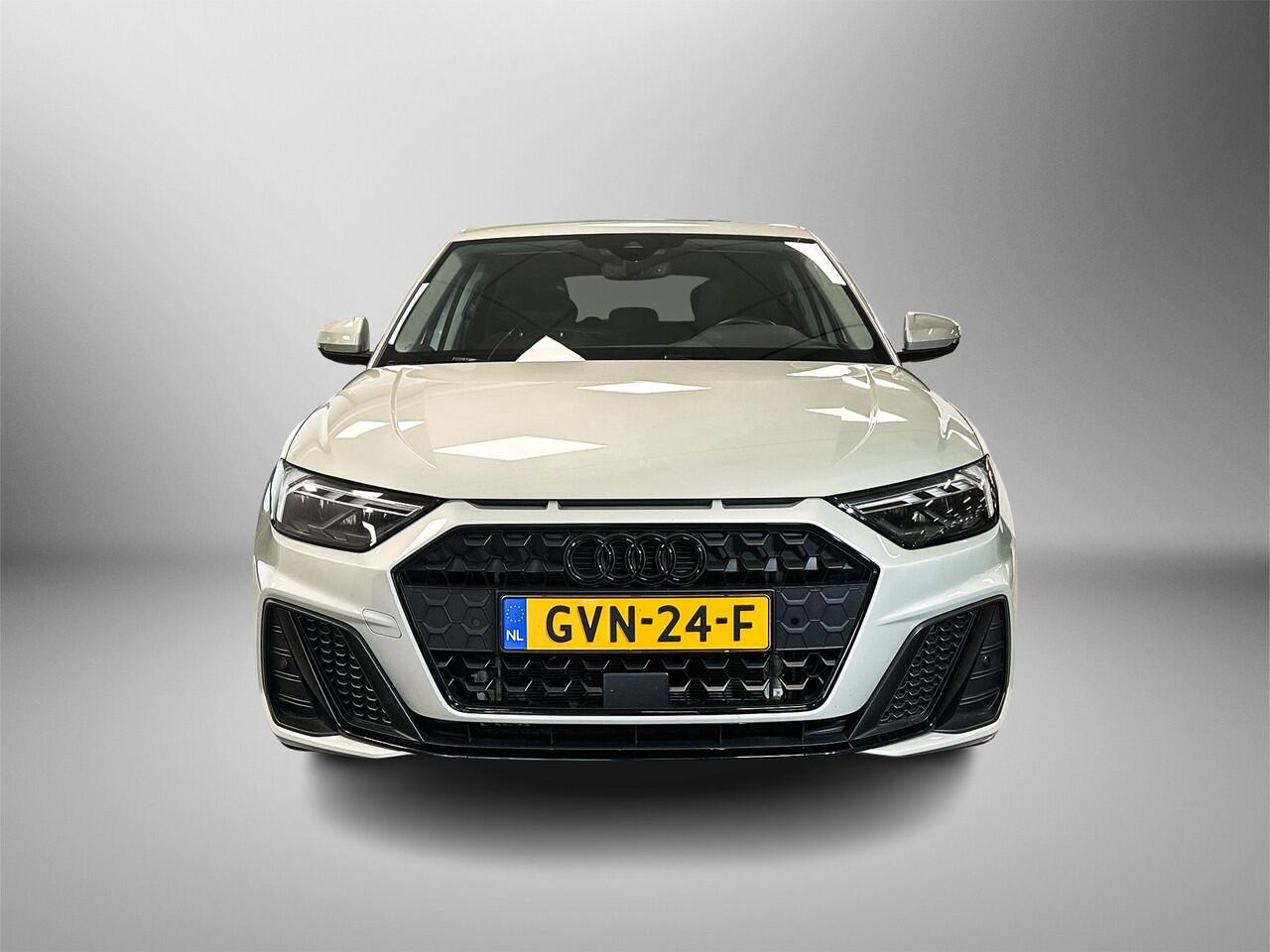 Audi A1 Sportback 25 95pk TFSI S edition | Parkeerhulp plus | Adaptive cruise control | MMI navigatie plus | Stoelverwarming voorin