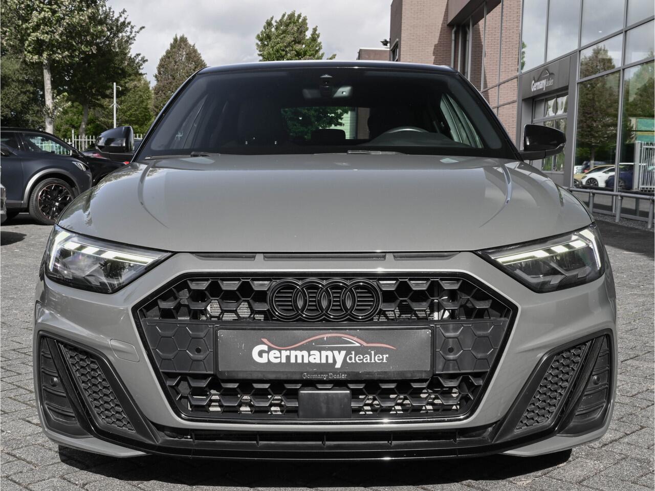 Audi A1 Sportback 40TFSI 200PK Edition #1 Black optic M-LED Navi Adapt.Demp Audi-Sound ACC Lane-Assist