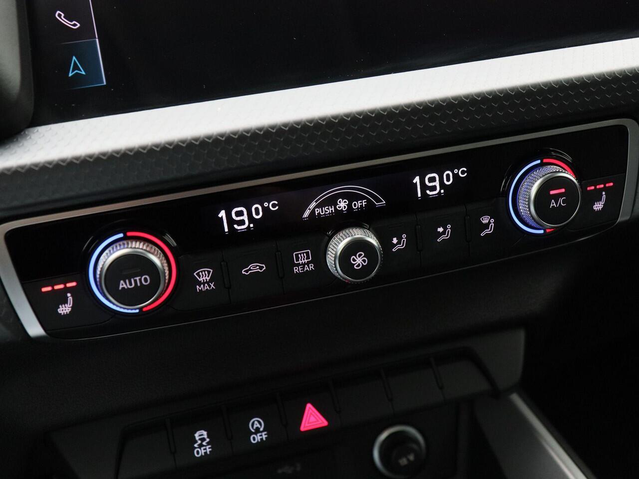 Audi A1 Sportback 25 TFSi Automaat S-Line | Leder | Sonos Audio | Carplay | ECC | Stoel Verwarming | Adaptive Cruise | 18 Inch | 19.215 Km