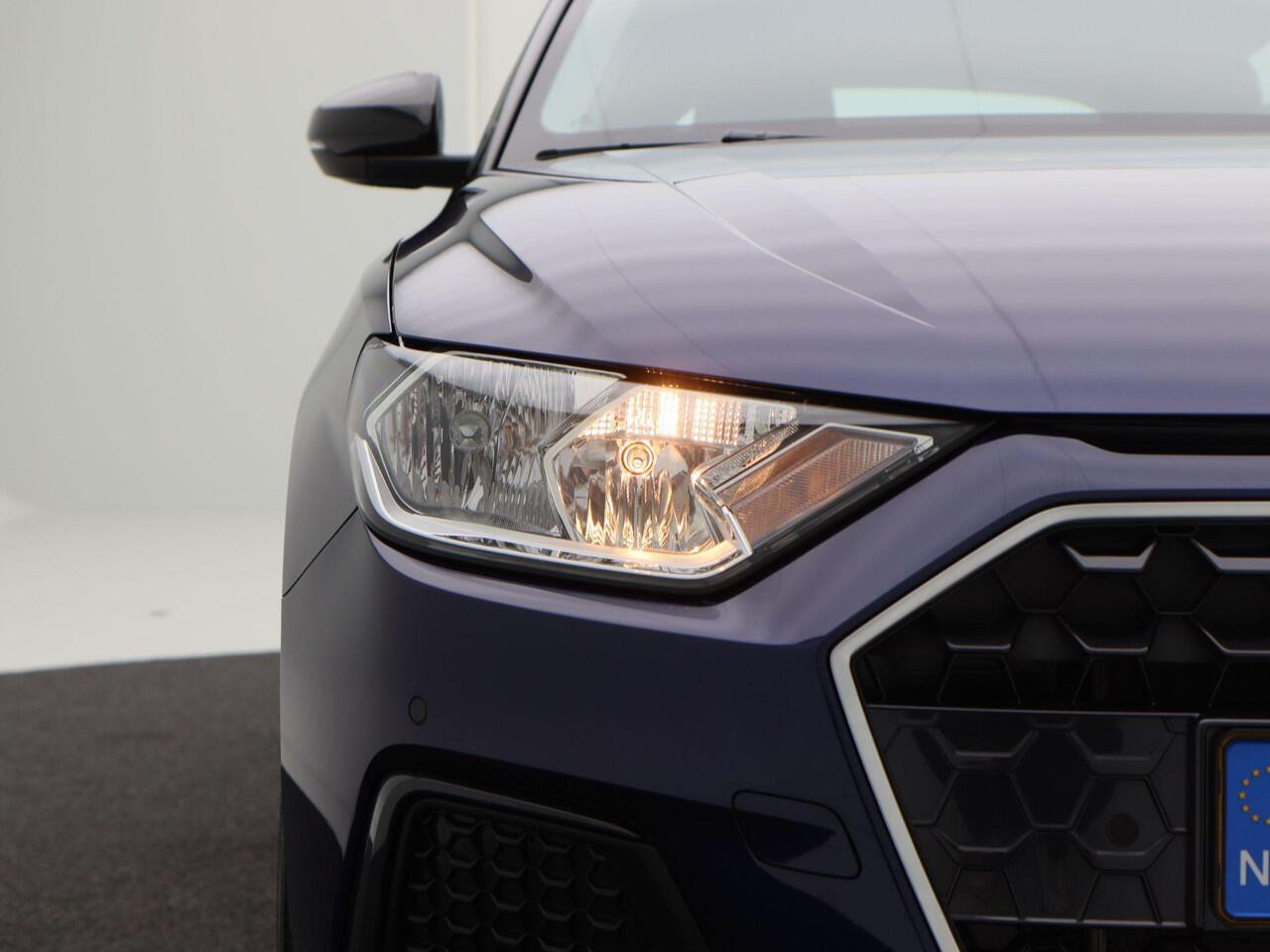 Audi A1 Sportback Advanced edition 25 TFSi Advanced edition | Cruise Control | Carplay | Climate Control | LED | Parkeersensoren | 17 Inch | 5.702 Km!!