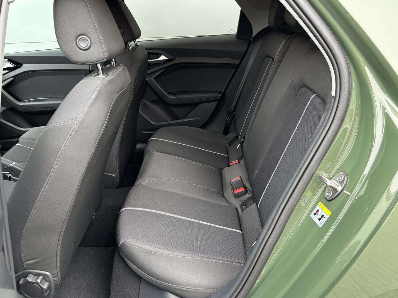 Audi A1 Sportback Advanced edition (A02) 25 TFSI 70 kW / 95 pk Spor