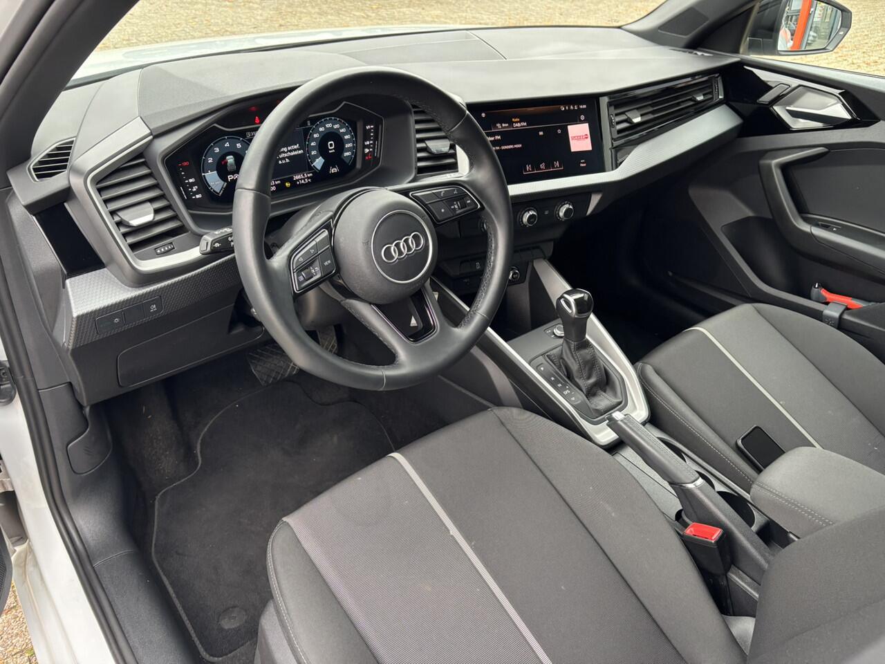 Audi A1 Sportback 25 TFSI Pro Line / Airco / Draadloos Applecarplay/Androidauto / Digital Cockpit /
