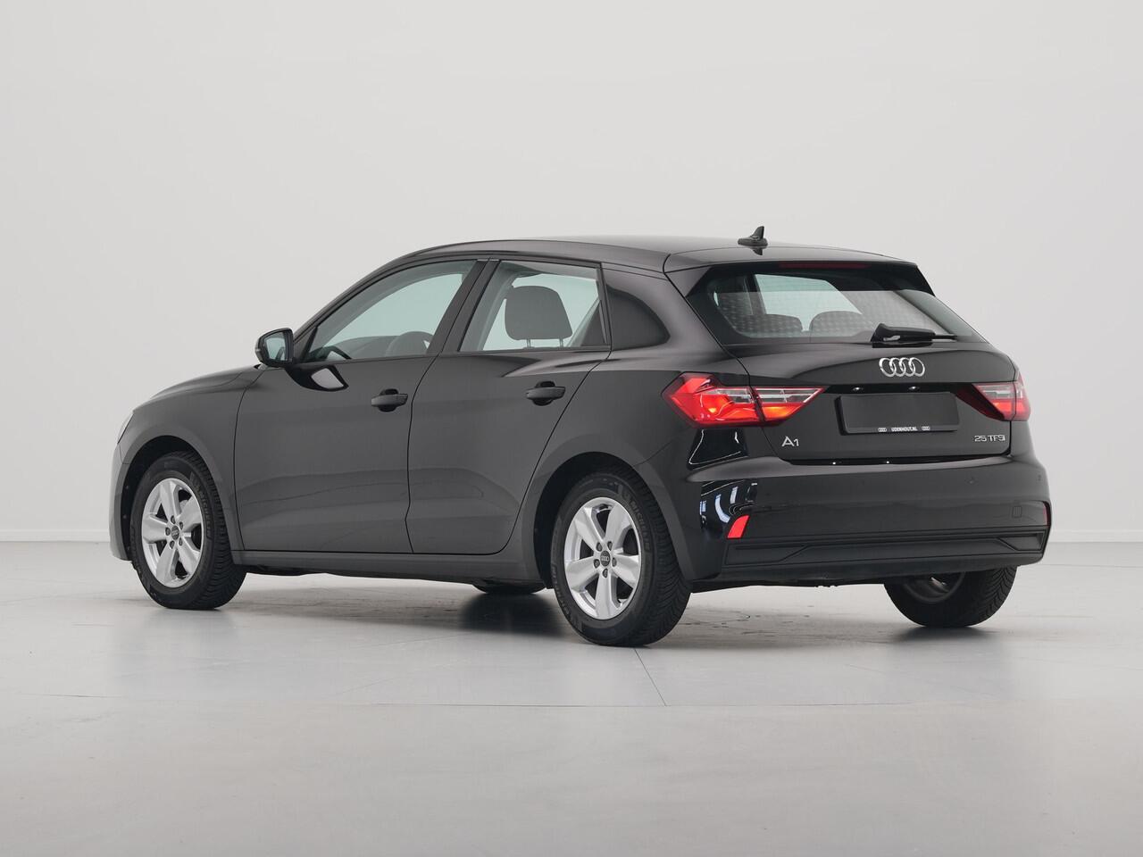 Audi A1 Sportback 25 TFSI 95pk Navigatie Pdc Clima Carplay 38