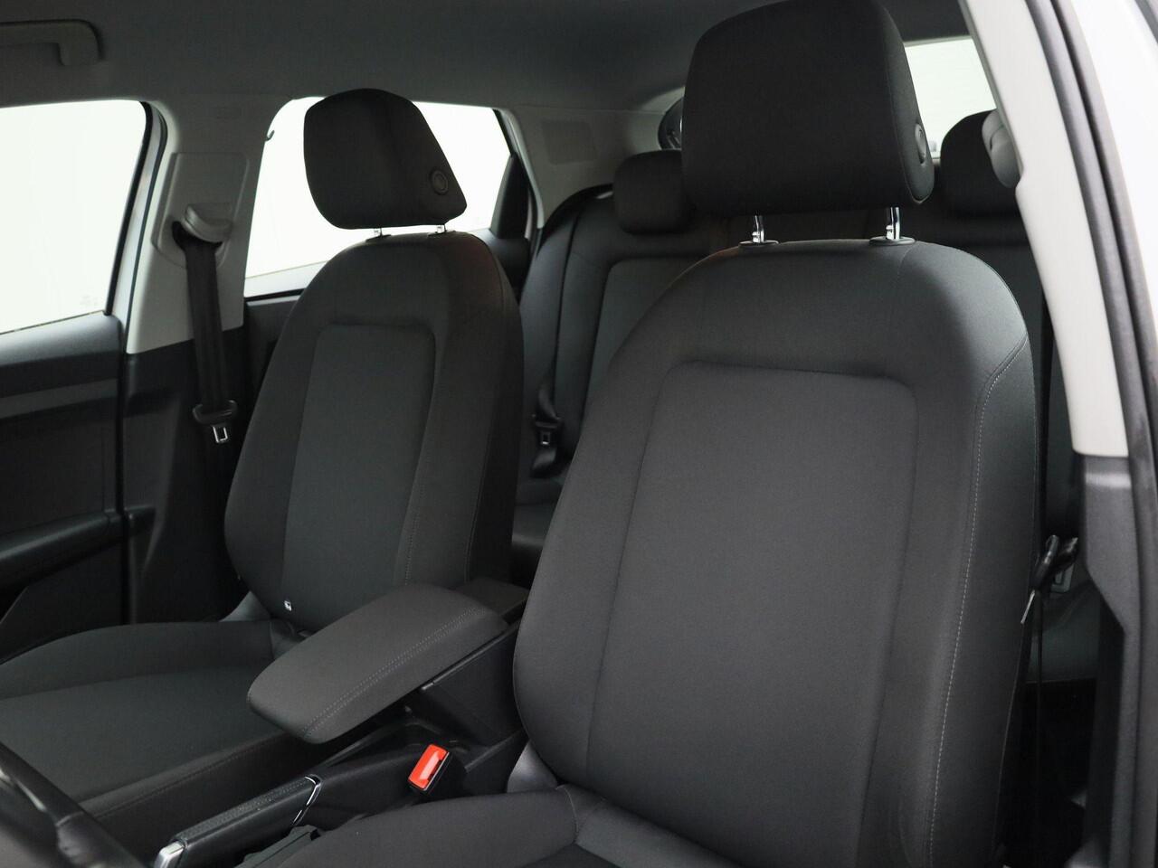 Audi A1 Sportback 30 TFSI/110PK Epic · Navigatie · Climate-control · Parkeersensoren ·