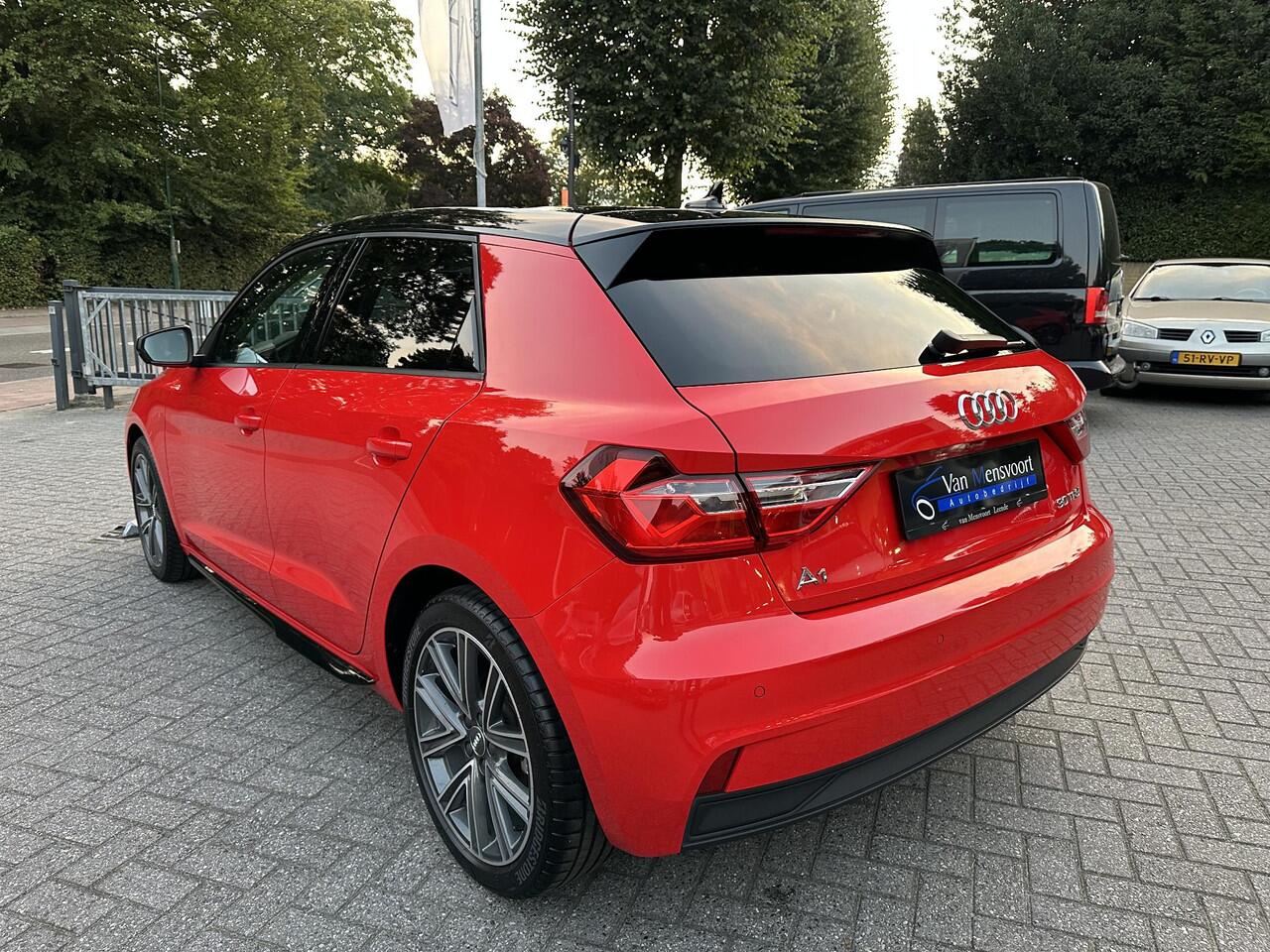 Audi A1 Sportback 30 TFSI 6-Bak Advanced Epic 1eEig|TwoTone|CarPlay|DAB|Rijstrook|Cruise