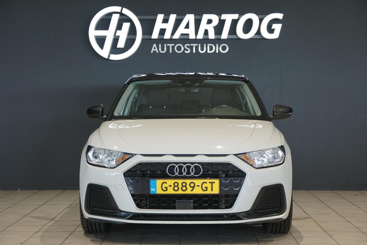 Audi A1 Sportback 30 TFSI epic + APPLE CARPLAY / CRUISE CONTROL / S-LINE EXTERIEUR