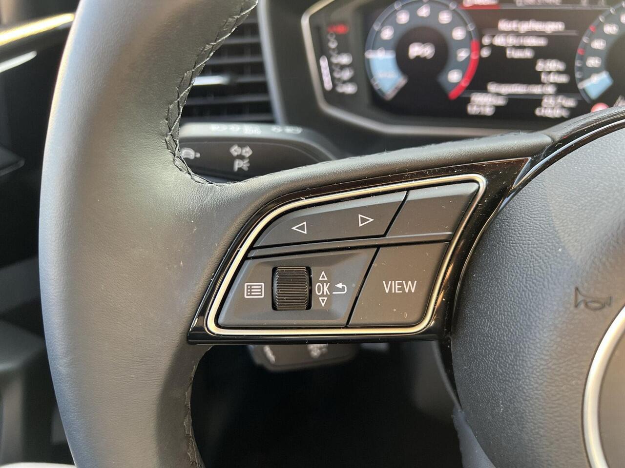 Audi A1 Sportback 30 TFSI Business edition S line | 115Pk | Automaat | PDC | Cruise control | Navi |