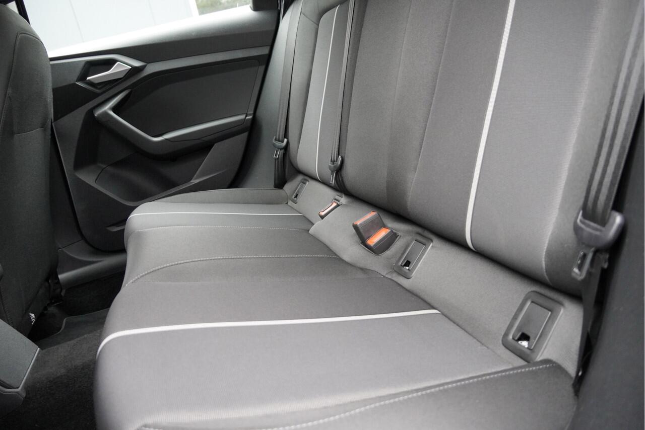 Audi A1 Sportback 25 TFSI 5drs Pro Line BJ2020 Lmv 15" | App-Connect | Virtual cockpit | Airco | Cruise control | Getint glas