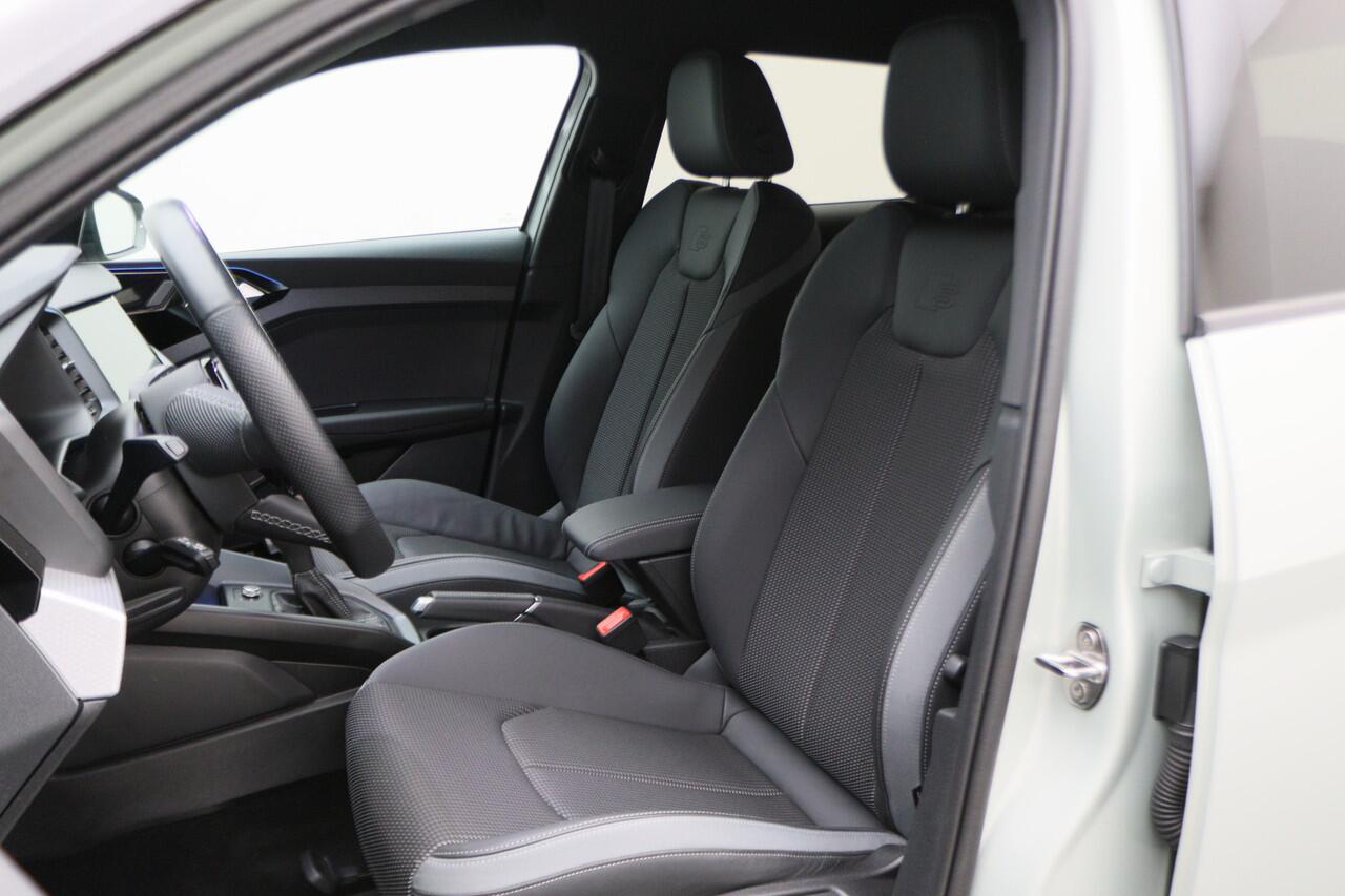 Audi A1 Sportback 35 TFSI S edition Automaat SONOS, Keyless, ACC, Camera, LED, Apple Carplay