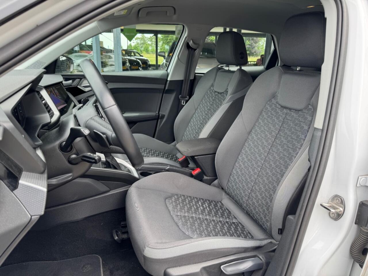 Audi A1 30 TFSI S Line - Navi - camera