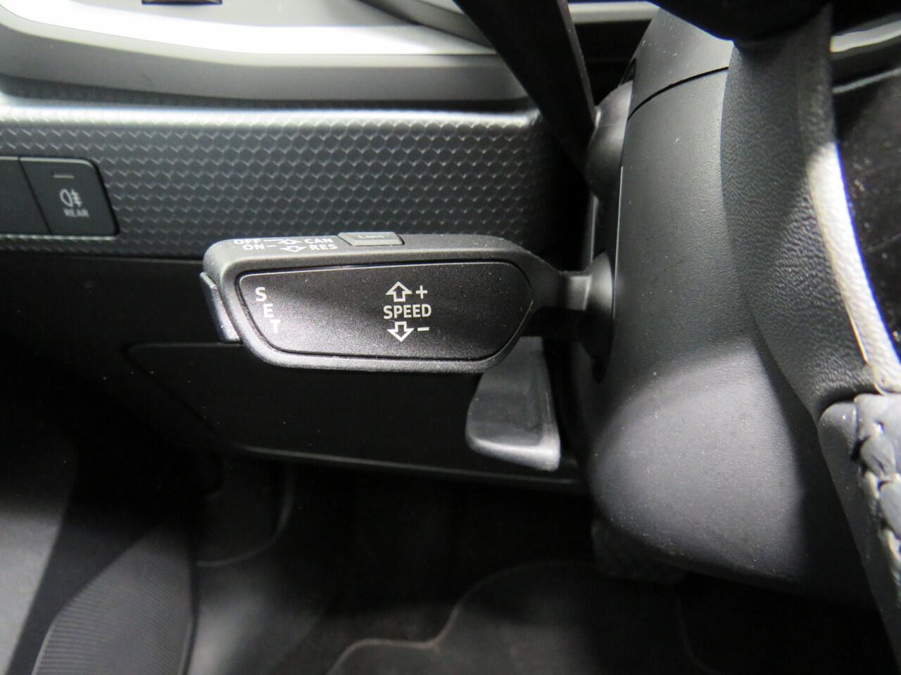 Audi A1 Sportback 25 TFSI 95Pk Pro Line Automaat * Rijklaarprijs incl. garantie * Navigatie * Parkeersensor * Lichtmetalen velgen * Carplay Android *