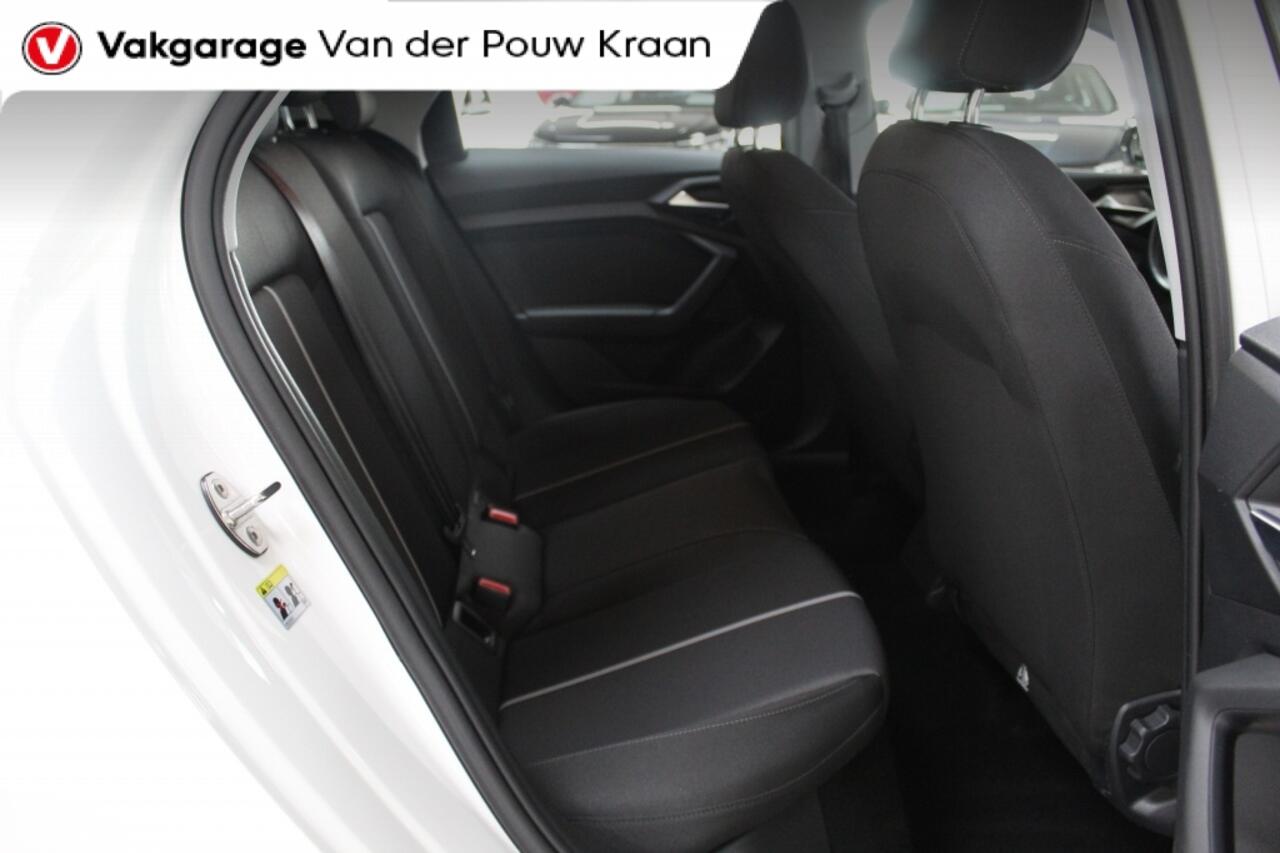 Audi A1 25 TFSI Pro Line Apple Carplay / Airco / LM velgen