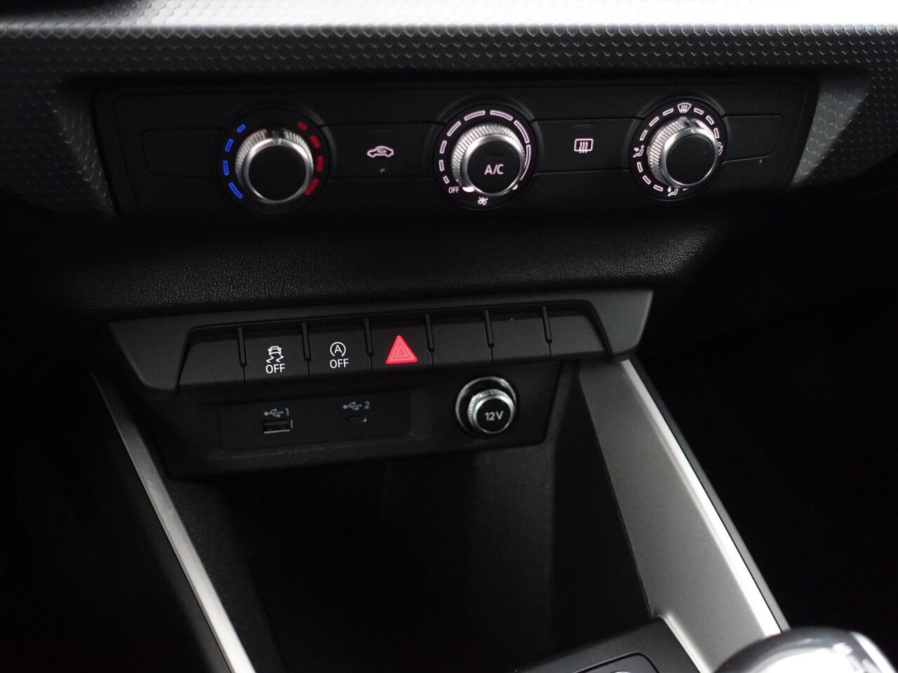 Audi A1 Sportback 25 TFSI epic- NAP 9dkm, Carplay, Android Auto, Privacy Glass, Virtual Cockpit, Rijstrooksensor