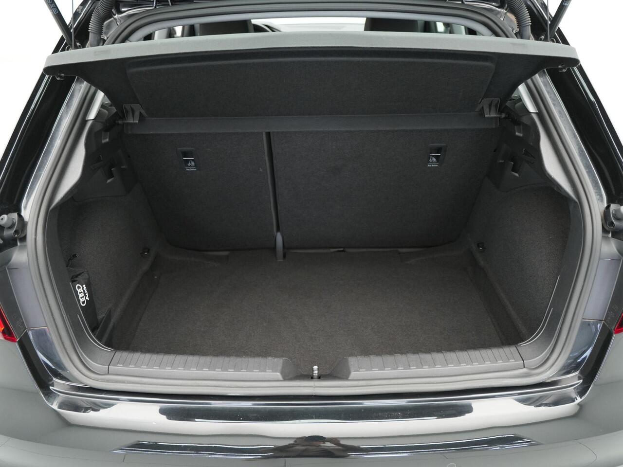 Audi A1 Sportback 25 TFSI 95pk Navigatie Pdc Clima Carplay 38