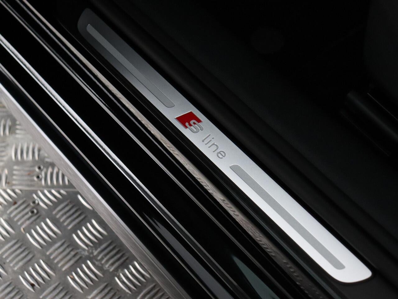 Audi A1 Sportback 30 TFSI Advanced edition S-Line (Stoelverw. / Carplay / Navi)