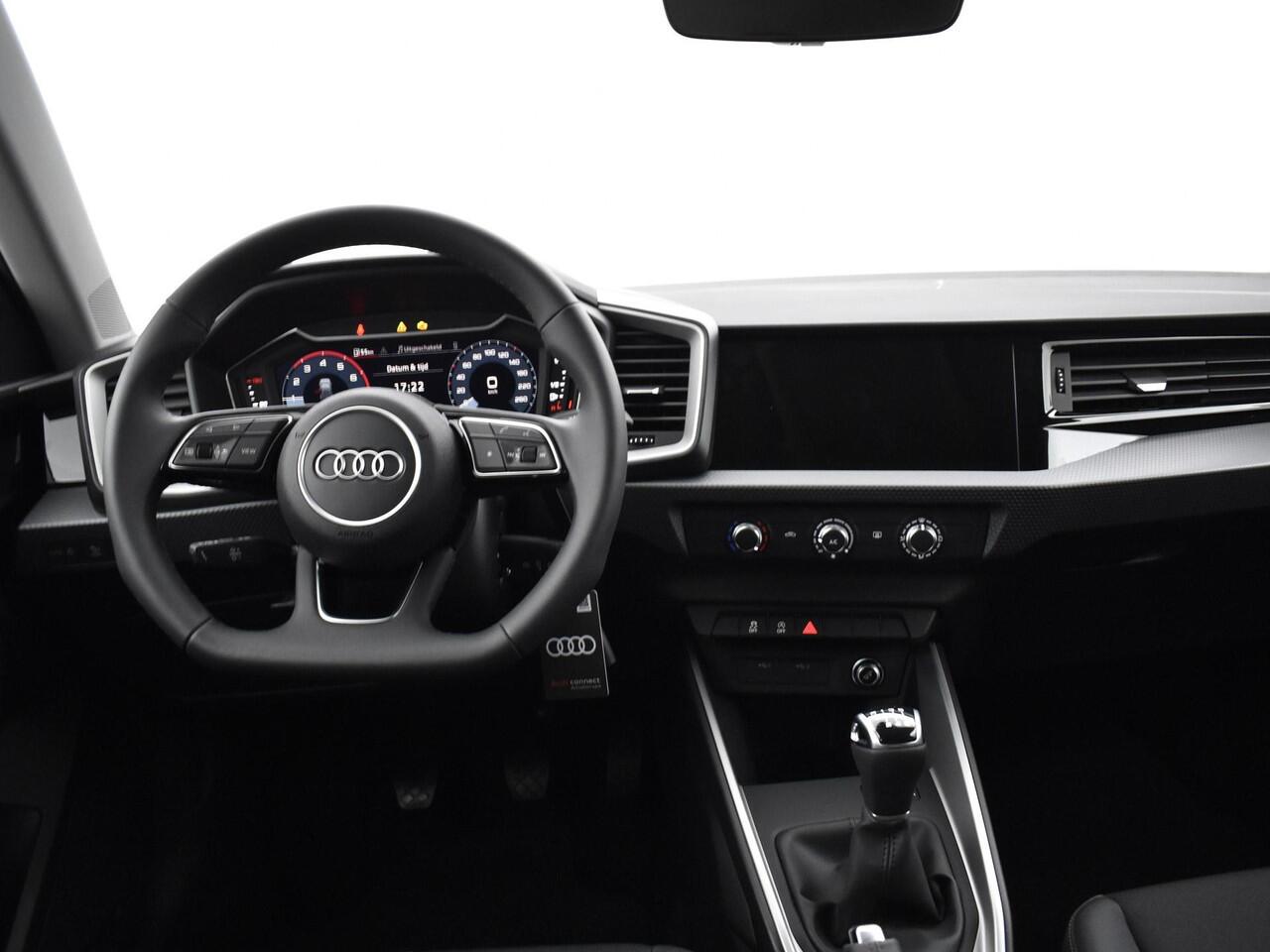 Audi A1 Sportback Advanced edition 30 TFSI 116 PK · Audi Sound · Afgevlakt sportstuur · Full led verlichting · Privacy glas · MEGA Sale