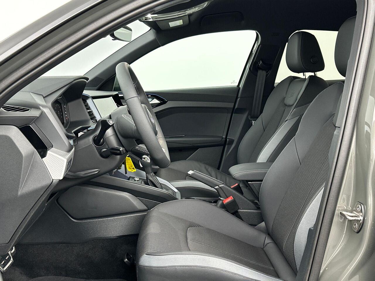 Audi A1 Sportback S edition 25 TFSI 70 kW / 95 PK Sportback 7 versn.