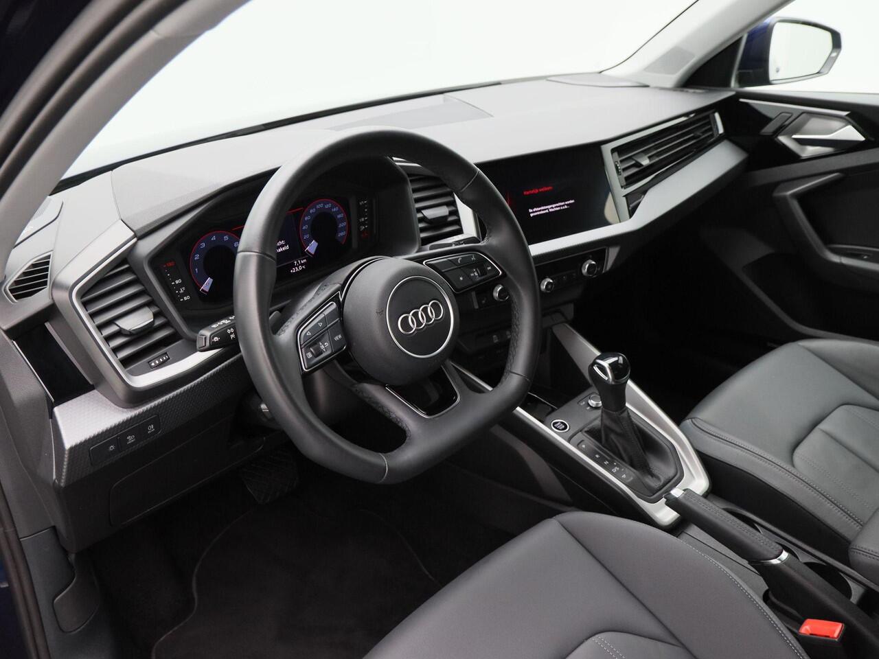 Audi A1 Sportback 25 TFSi Automaat S-Line | Leder | Sonos Audio | Carplay | ECC | Stoel Verwarming | Adaptive Cruise | 18 Inch | 19.215 Km