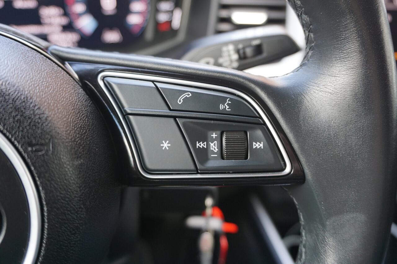 Audi A1 Sportback 30 TFSI Pro Line S PDC | Apple Carplay | ECC * All in prijs *