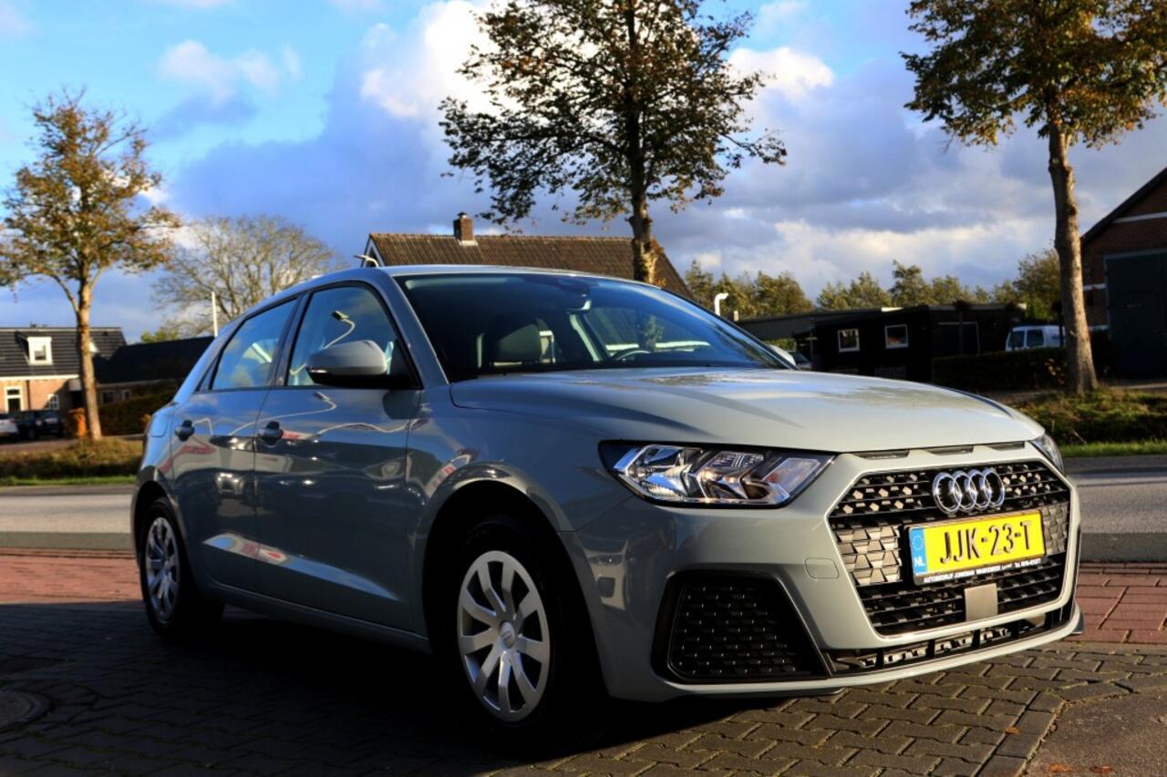 Audi A1 25 TFSI Pro Line. *16540KM * NIEUWSTAAT