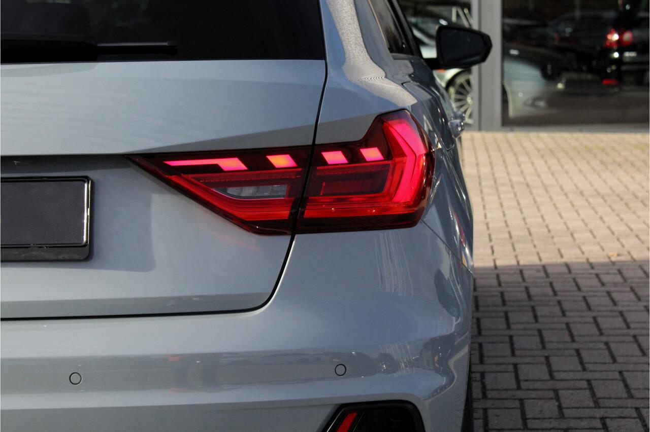 Audi A1 Sportback 35 TFSI 150pk S-Line LED KEYLESS ACC 24024KM!