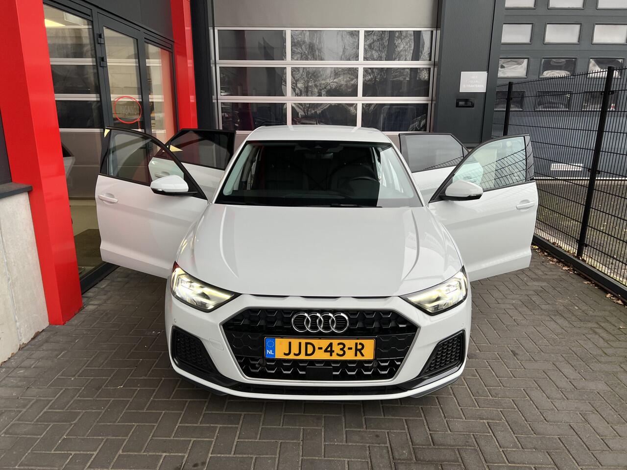 Audi A1 Sportback 25 TFSI S edition /Cruise control/Carplay|Virtual Cockpit/Stoelverw