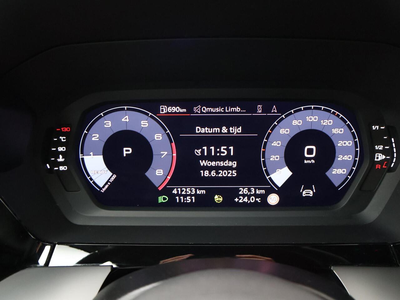 Audi A3 Limousine 30 TFSI S edition | 110 PK | Automaat | Adaptive cruise control | Climate control | LED | S-line |