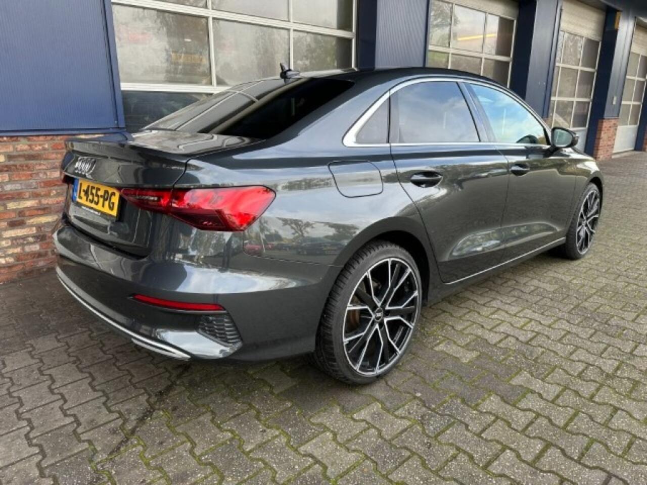 Audi A3 35 TFSI S-TRONIC 150 PK, AUT, PANO, TREKHAAK, STOELVERW, ALL IN prijs.