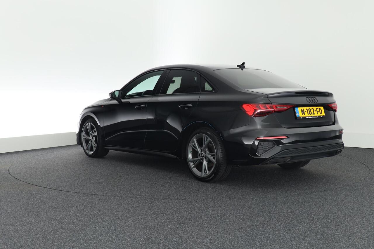 Audi A3 Limousine 35 TFSI 150pk S-Tronic 2x S-Line B&O ACC Virtual Cockpit Navigatie
