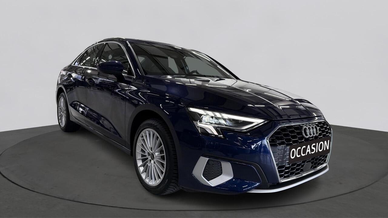 Audi A3 Limousine 30 TFSI 110PK Advanced Edition / Achteruitrijcamera