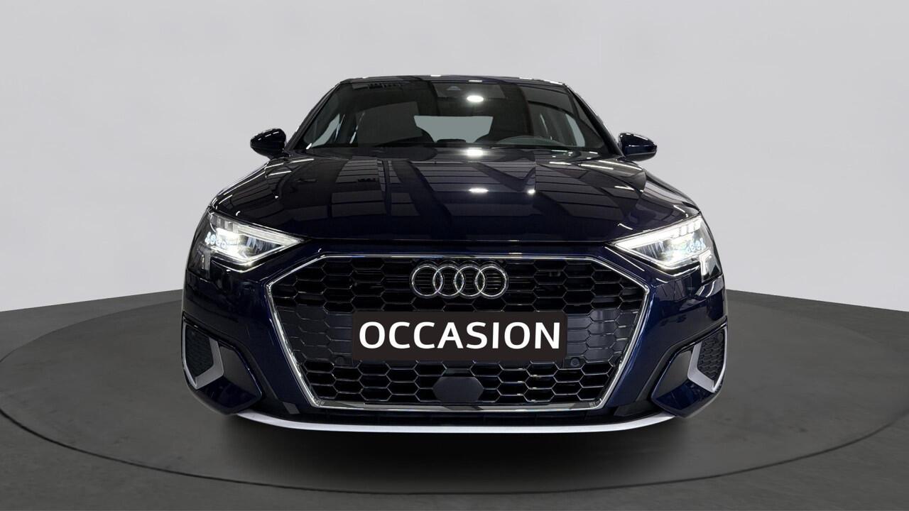 Audi A3 Limousine 30 TFSI 110PK Advanced Edition / Achteruitrijcamera