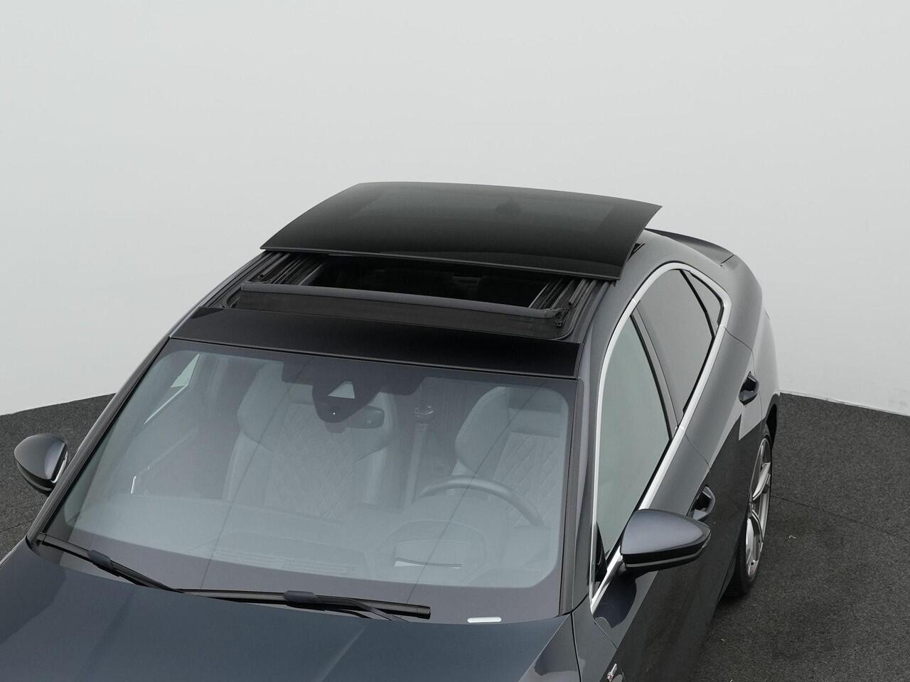 Audi A3 Limousine 35 TFSI 150 pk S-tronic S-Line | Panoramadak | Demperregeling | Head-up display | Geheugenstoel | Matrix LED | Bang & Olufsen