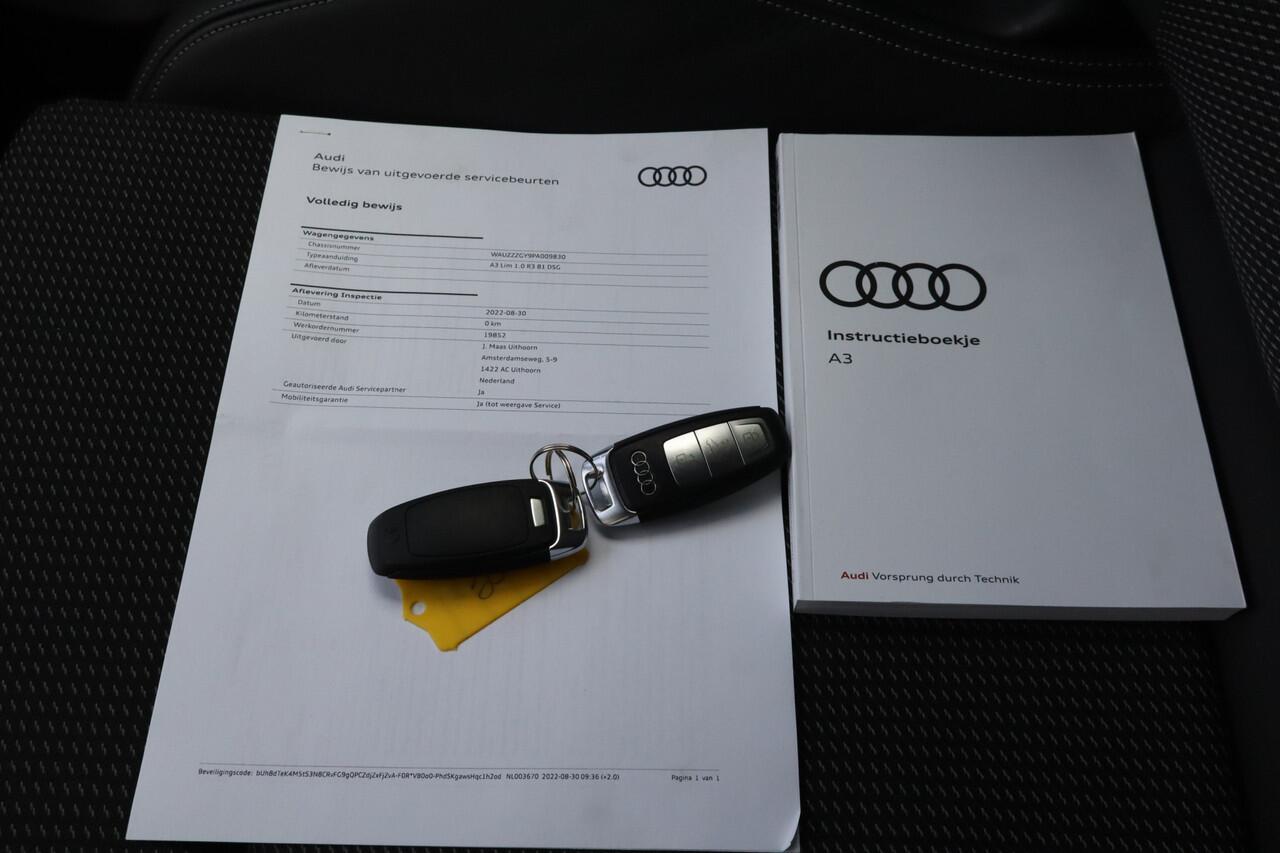 Audi A3 Limousine 30 TFSI S edition NL-Auto!! Apple Car-play I Led verlichting