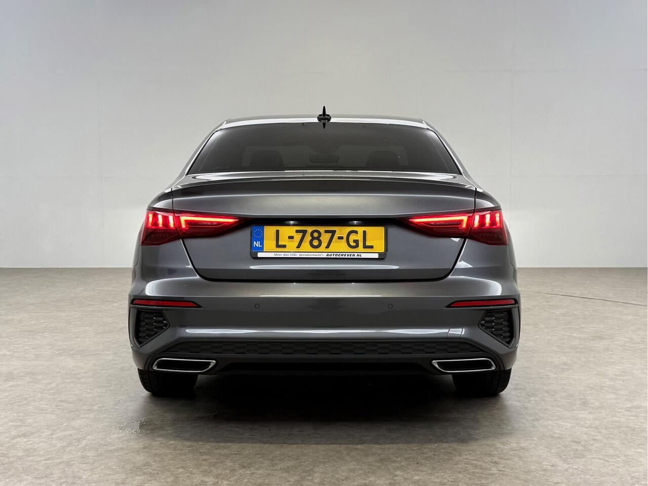 Audi A3 30 TFSI S-Line | Virtual | Carplay | Navi | Parkeersens. | Stoelverw. | LED | NAP