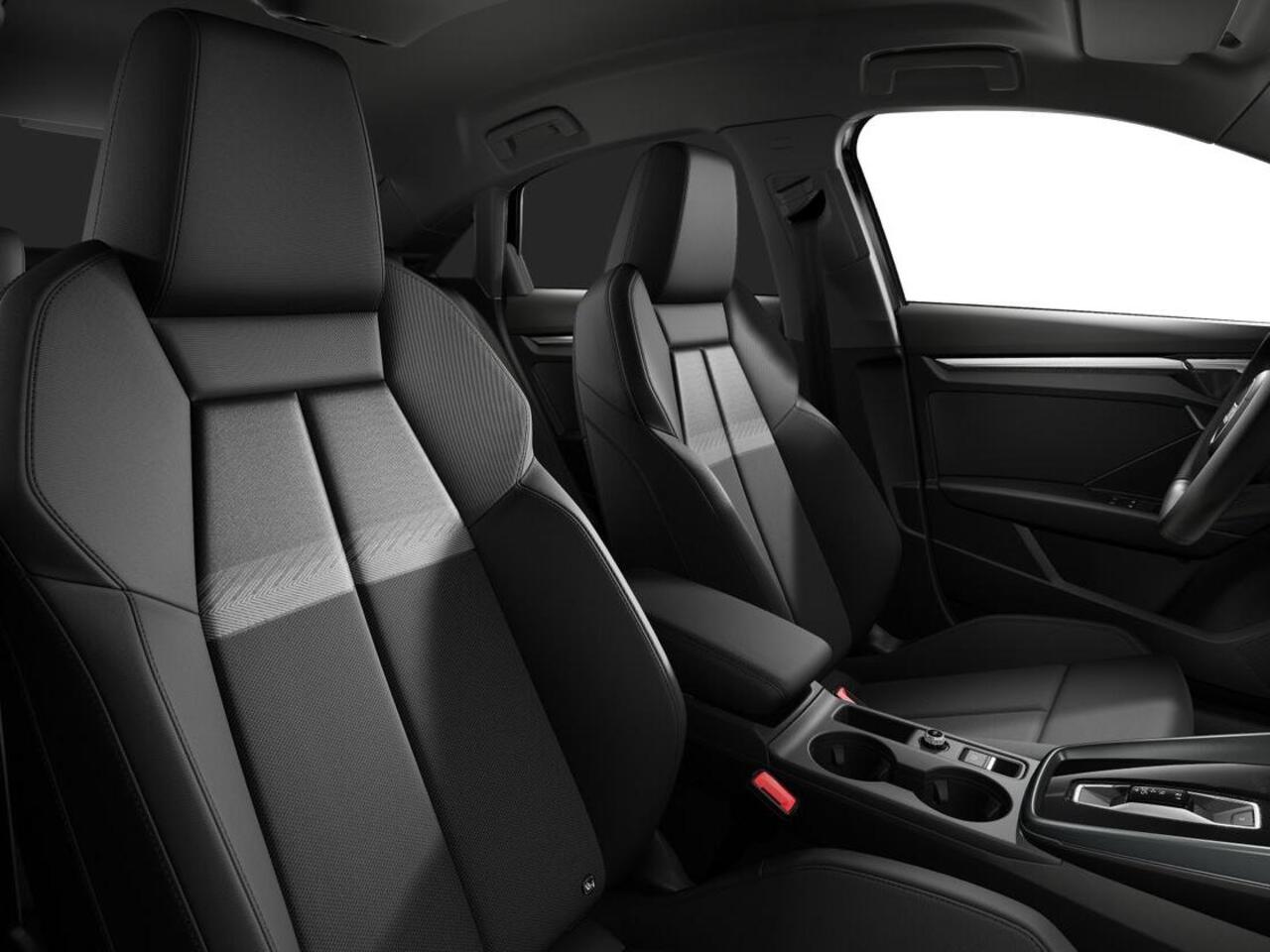 Audi A3 Limousine 30 TFSI Advanced edition 116 PK · Assis.pak Driving+Parking plus · Optiekpakket zwart plus · Privacyglas