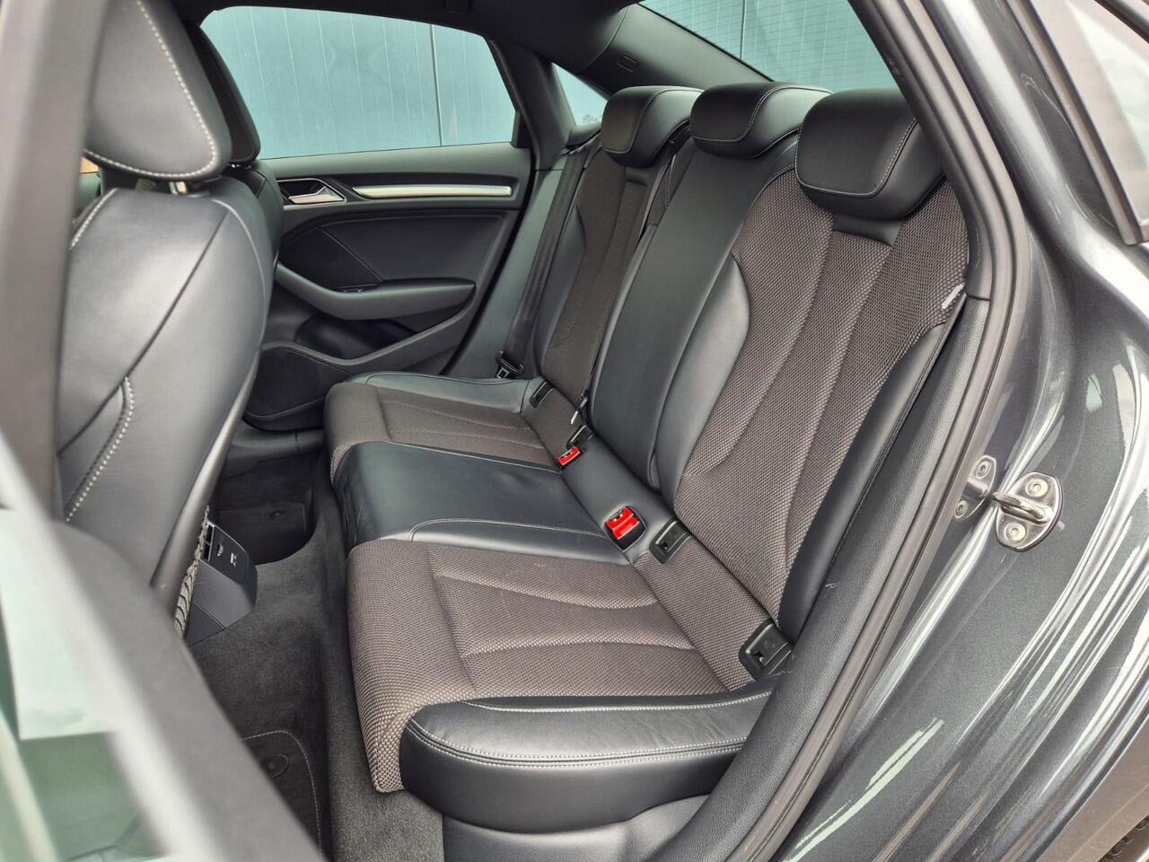 Audi A3 Limousine 35 TFSI CoD Advance Sport 3x S-Line | BTW | LED | Navi | Clima | Stoelverw.