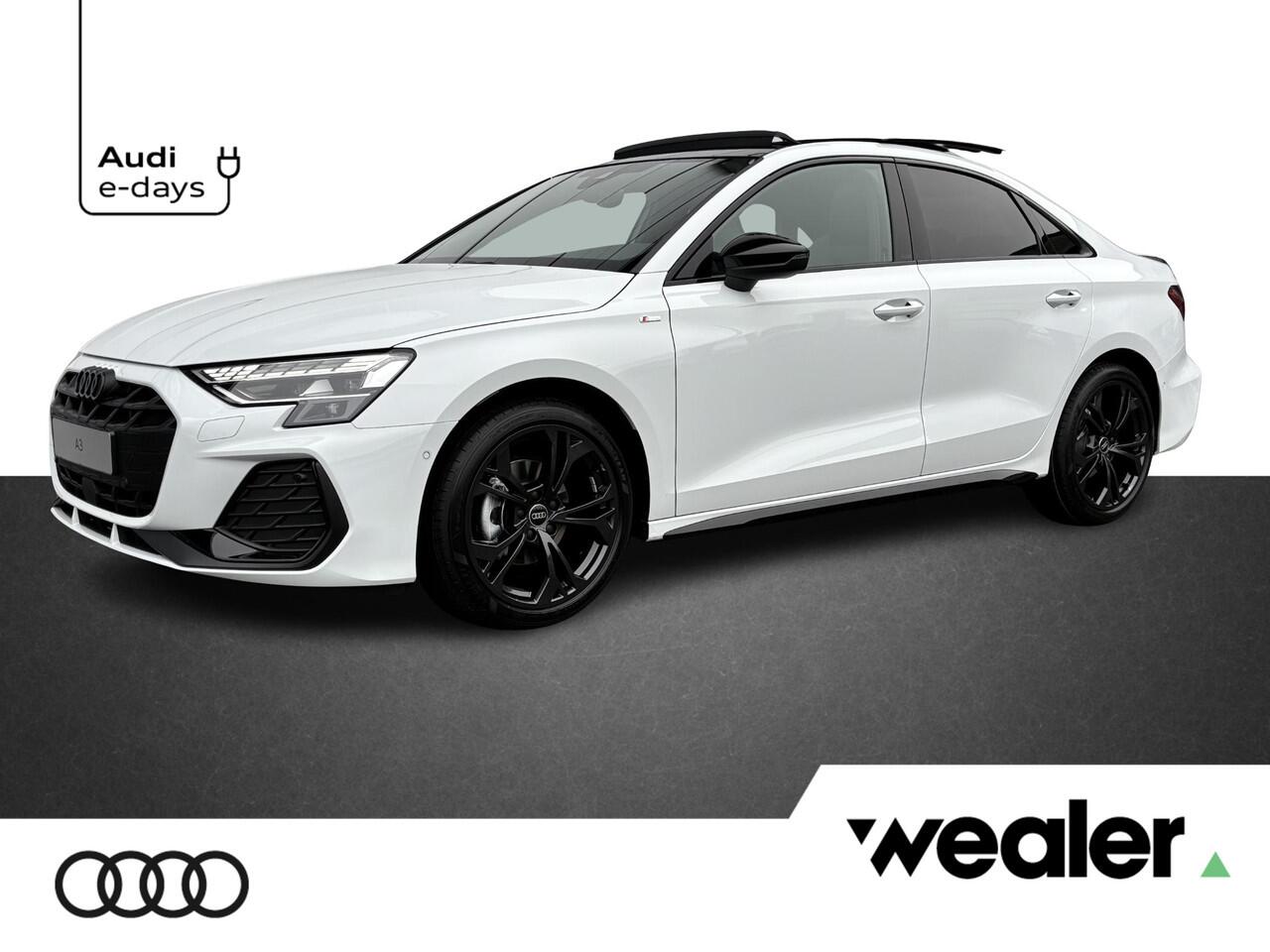 Audi A3 Limousine S edition 30 TFSI 85 kW / 116 PK Limousine 7 versn S tronic 7 | 18" lm Velgen | Elektrisch glazen panorama-dak | Assistentie Pakket |