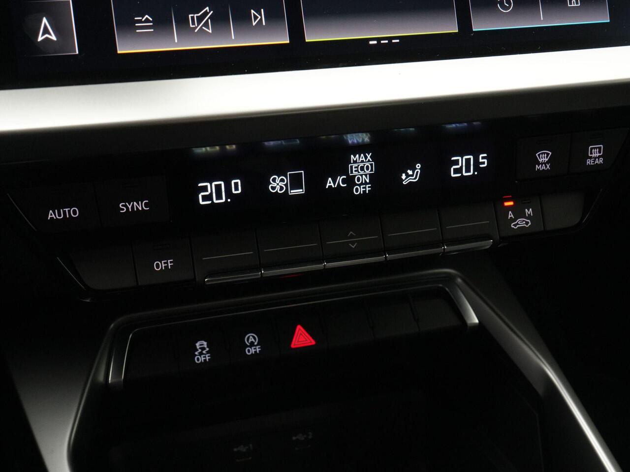 Audi A3 Limousine 30 TFSI 110 pk Business edition | LED | Parkeersensoren achter | Cruise Control | Climatronic | 17 inch