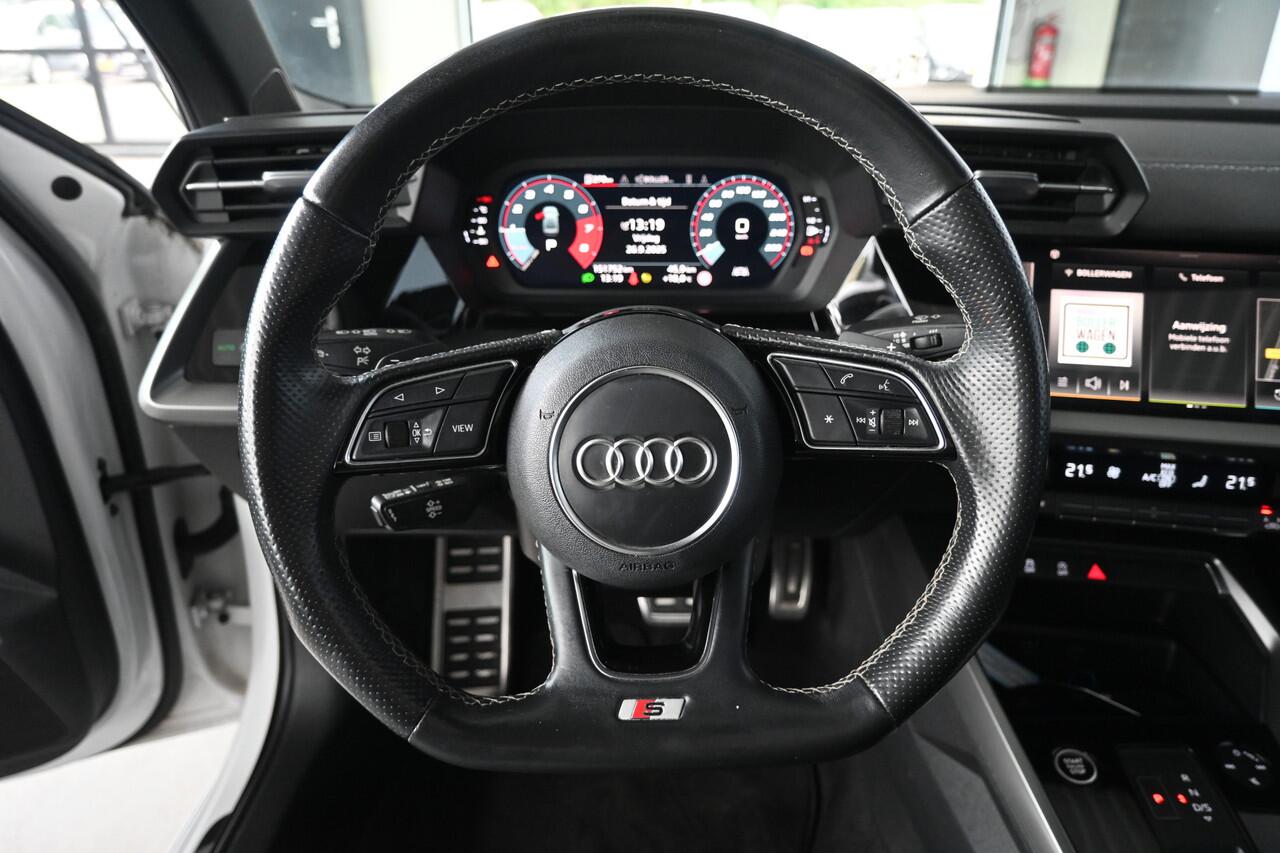 Audi A3 Limousine 30 TFSI Automaat 3x S-Line Panoramadak Stoelverwarming Rijklaarprijs Inruil Mogelijk!