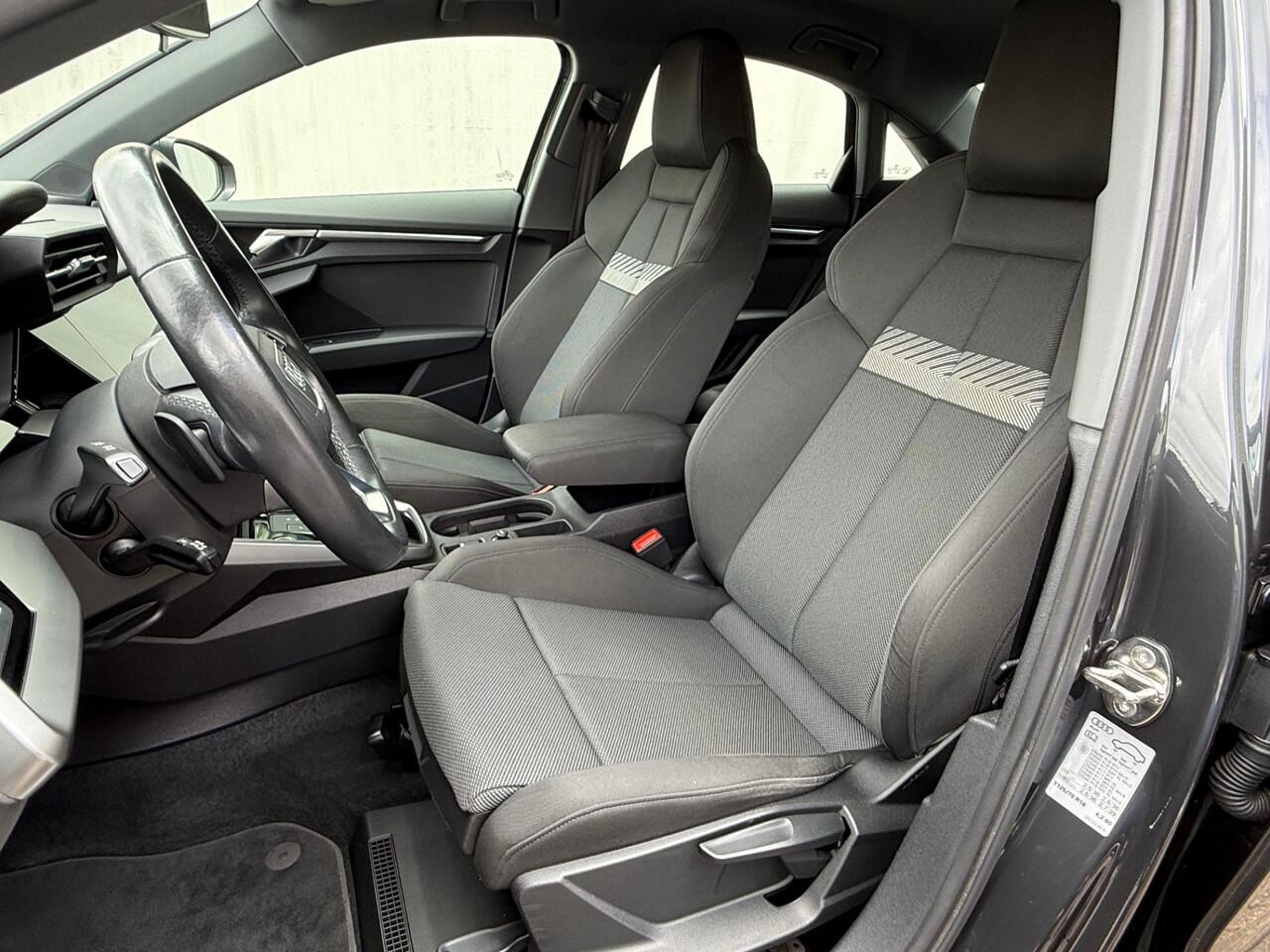 Audi A3 Limousine 30 TFSI Business edition Sport + Trekhk.