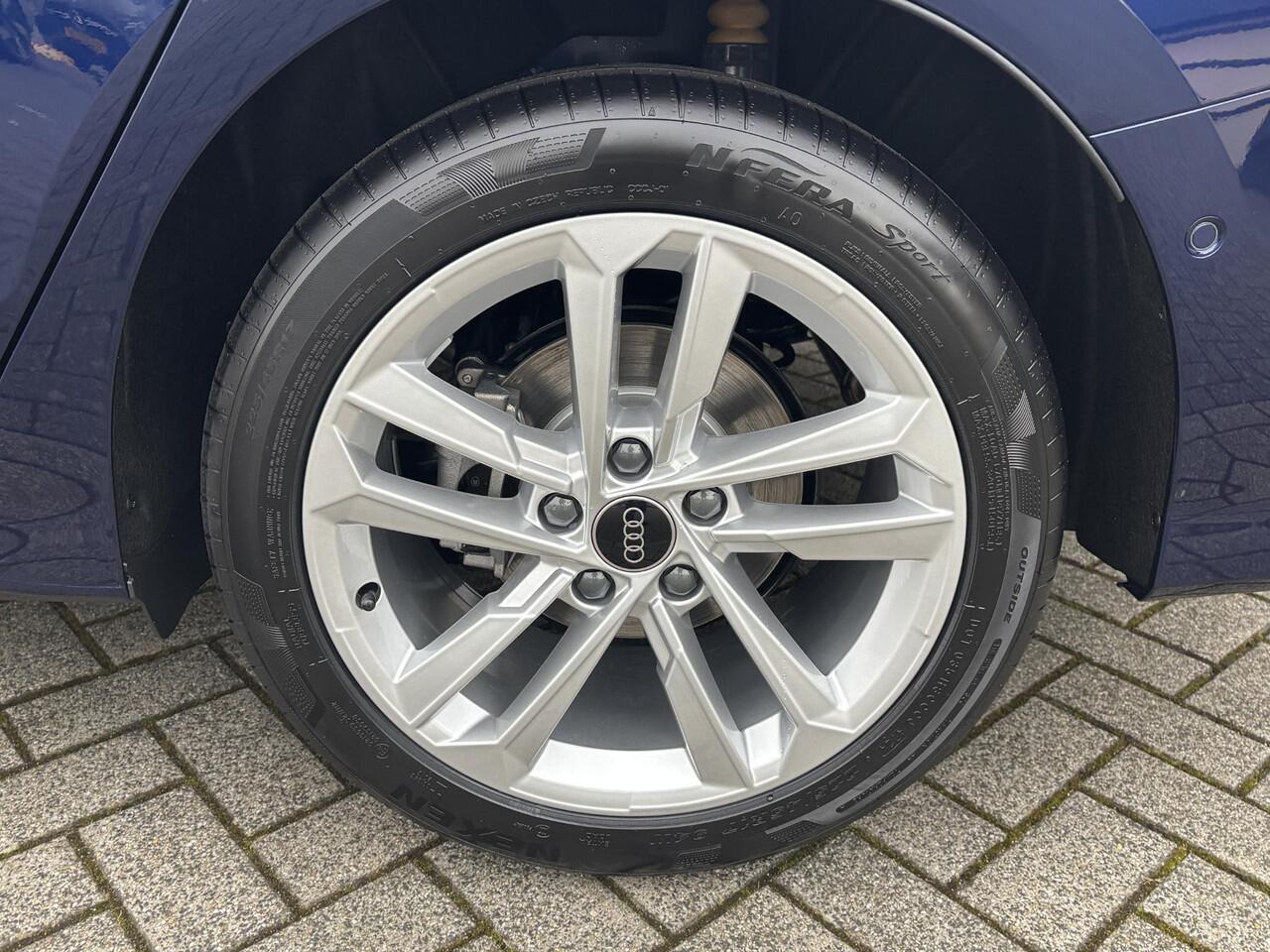 Audi A3 Limousine Pro Line 35 TFSI 110 kW / 150 pk Limousine 7 versn | Achteruitrij-Camera | Sfeerverlichting | Adaptieve Cruise Control |